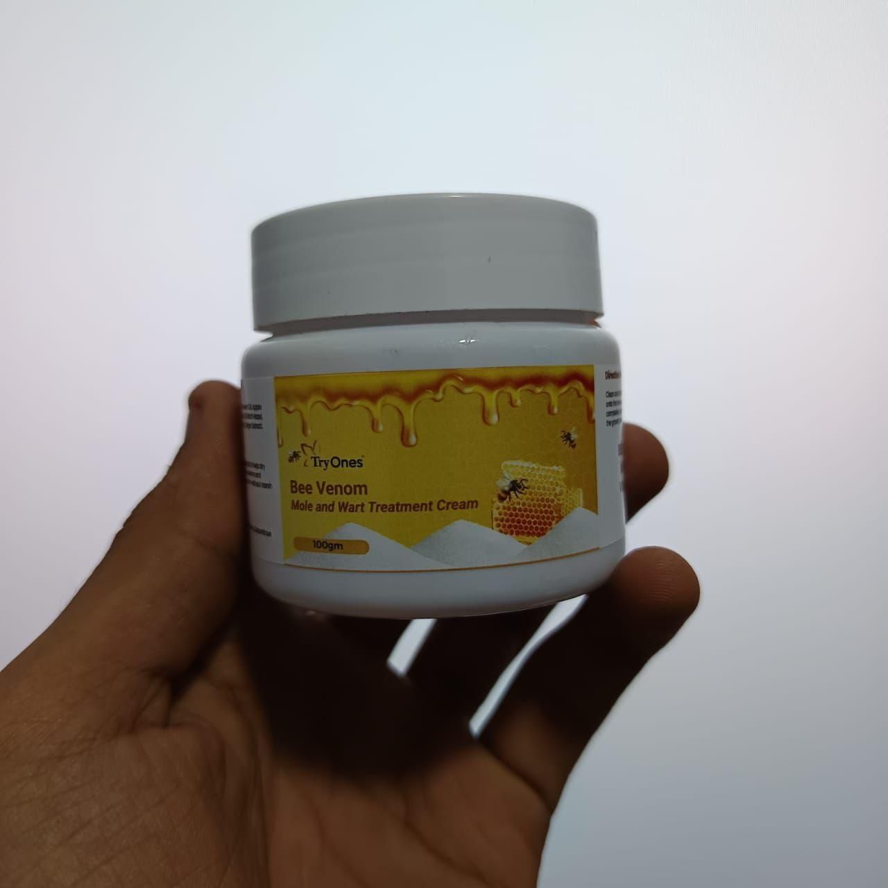 Bee Venom Mole and Wart Treatment Cream 200 gm Buy one Get One Free